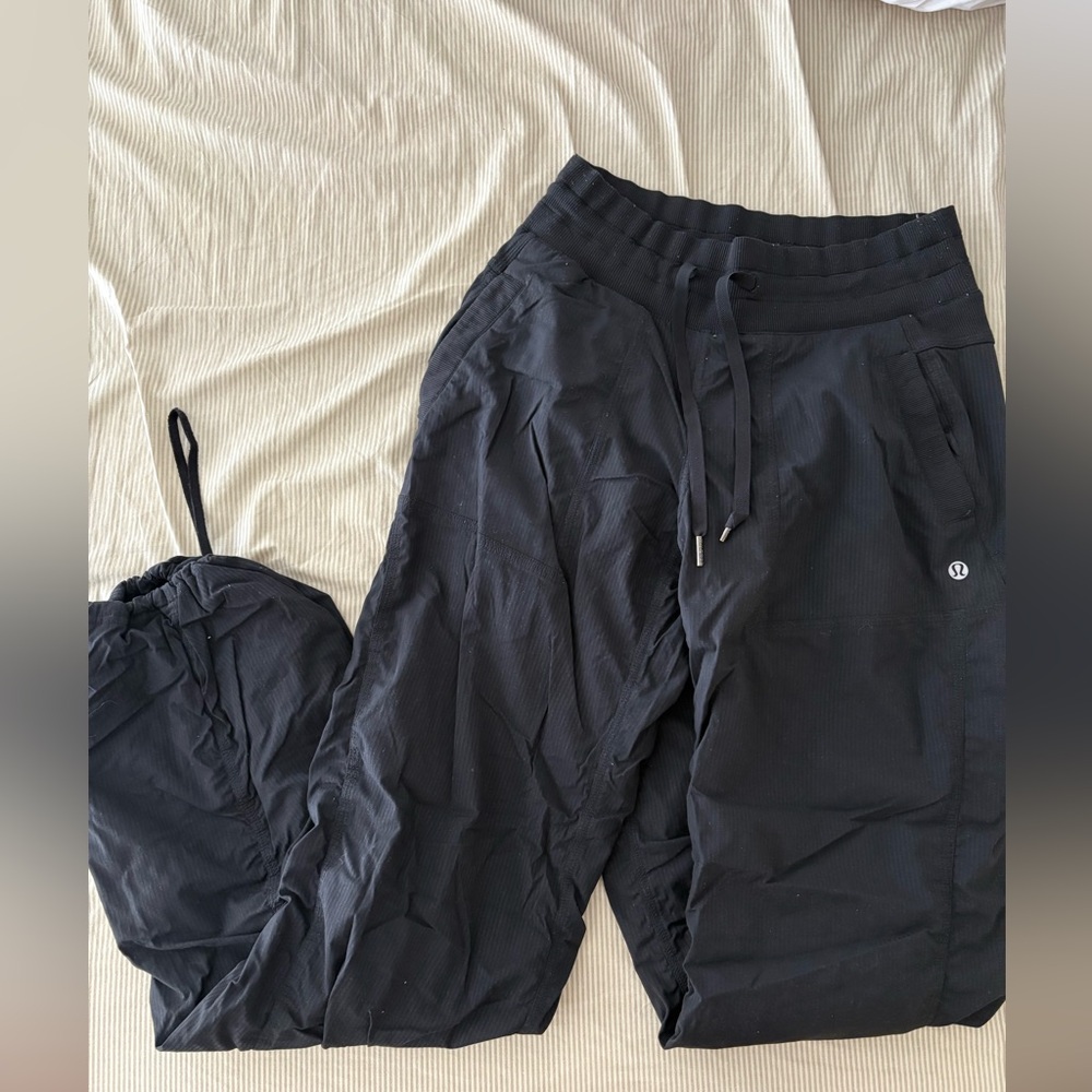 Lululemon pants (cargo / hiking) size 4